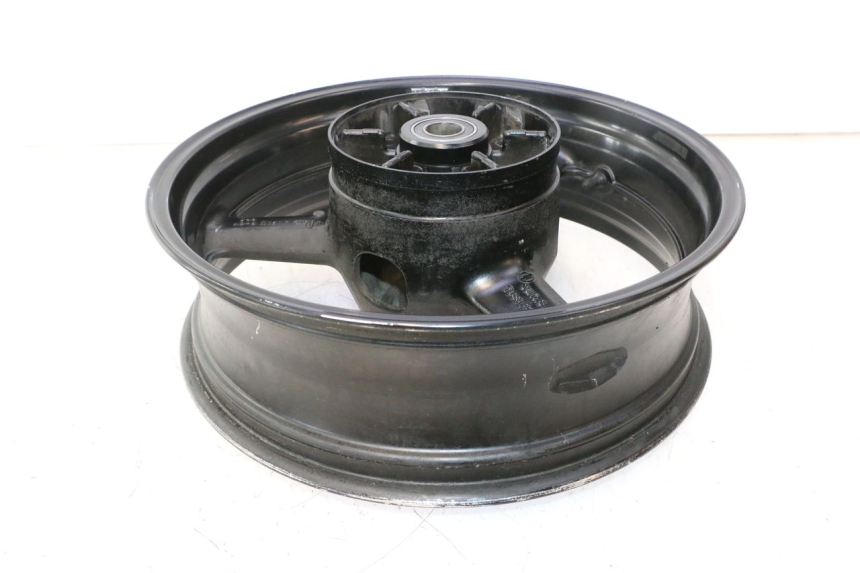 photo de LLANTA TRASERA YAMAHA TDM ABS 900 (2002 - 2014) - Características distintivas