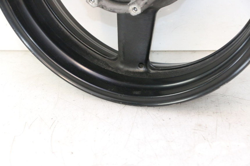 photo de LLANTA TRASERA YAMAHA TDM ABS 900 (2002 - 2014) - Otra perspectiva