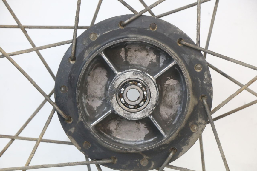 photo de LLANTA TRASERA SUZUKI TS X 80 (1984 - 1988) - Recambio usado revisado