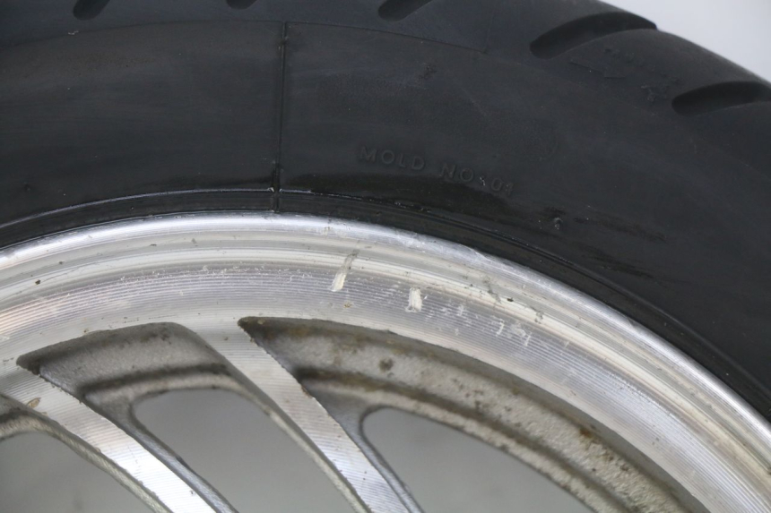 photo de LLANTA TRASERA PEUGEOT V-CLIC VCLIC 50 (2007 - 2013) - Detalles de los puntos de fijación