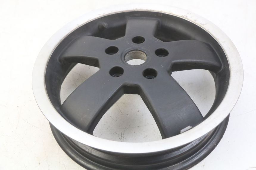 photo de LLANTA TRASERA PIAGGIO VESPA GTS SUPER IE 125 (2009 - 2016) - Vista general del producto