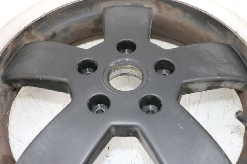 photo de LLANTA TRASERA PIAGGIO VESPA GTS SUPER IE 125 (2009 - 2016) - Inspección visual detallada