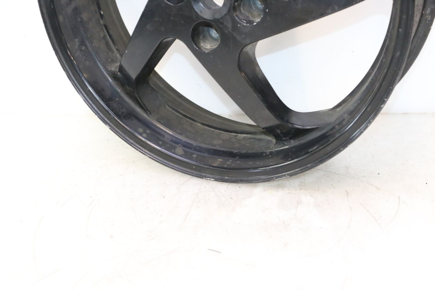 photo de LLANTA TRASERA HONDA VFR FI RC46 800 (1998 - 2001) - Primer plano de alta resolución