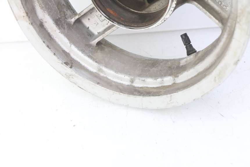 photo de LLANTA TRASERA PEUGEOT VIVACITY NEW 2T 50 (2008 - 2017) - Zoom estado de uso