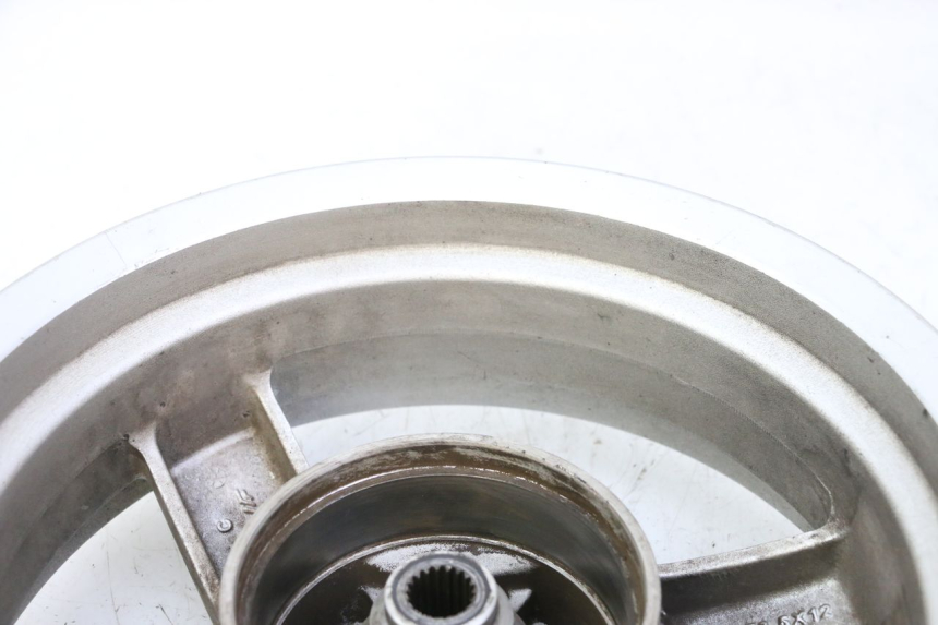 photo de LLANTA TRASERA PEUGEOT VIVACITY NEW 4T 50 (2008 - 2017) - Características distintivas