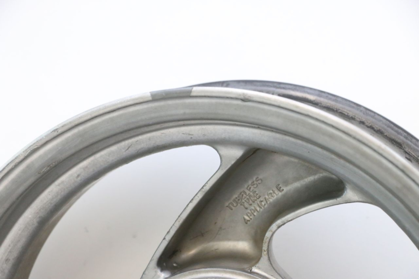 photo de LLANTA TRASERA PEUGEOT VIVACITY 50 (2004 - 2009) - Detalles de los puntos de fijación