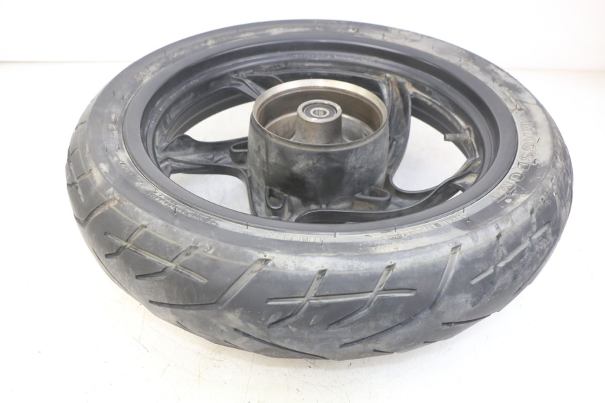 photo de LLANTA TRASERA SYM WOLF SB 125 (2011 - 2018) - Otra perspectiva