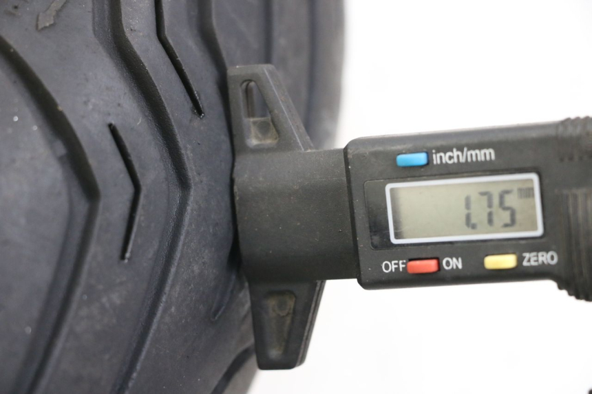 photo de LLANTA TRASERA YAMAHA XMAX X-MAX 125 (2006 - 2009) - Zoom estado de uso