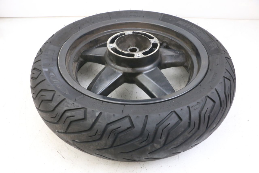 photo de LLANTA TRASERA YAMAHA XMAX X-MAX 125 (2006 - 2009) - Otra perspectiva