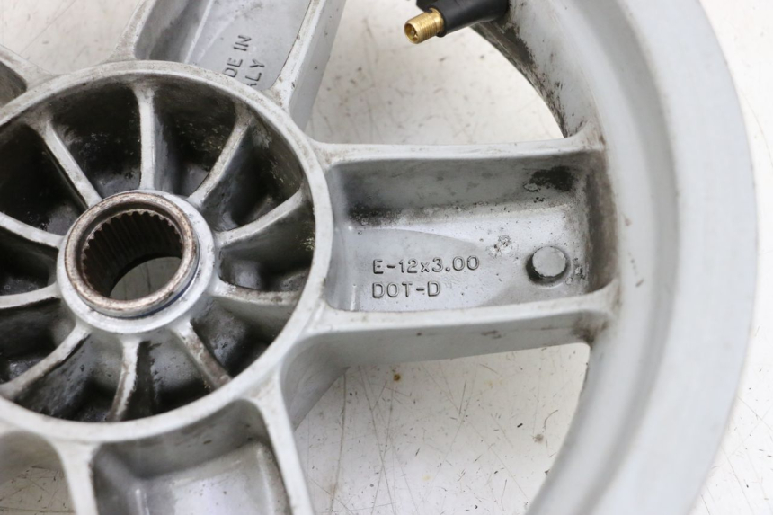 photo de LLANTA TRASERA PIAGGIO X8 125 (2004 - 2007) - Detalle de la pieza