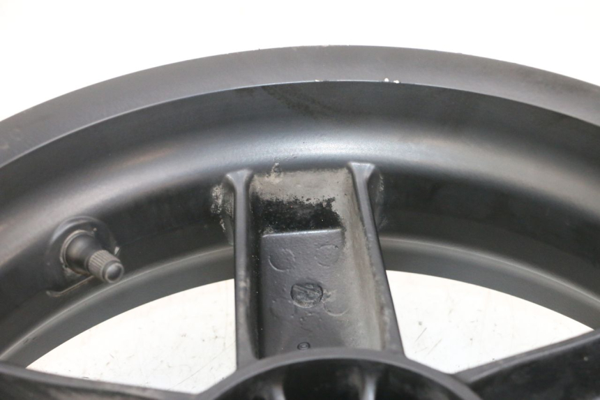 photo de LLANTA TRASERA PIAGGIO XEVO - X EVO 125 (2007 - 2017) - Características distintivas