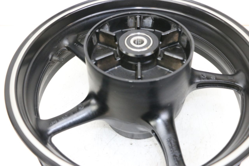 photo de LLANTA TRASERA YAMAHA XJ6 ABS 600 (2008 - 2016) - Zoom estado de uso