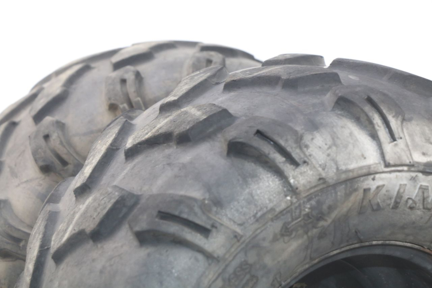 photo de LLANTA TRASERA SHINERAY XY150STE 150 - Estado de la superficie y material