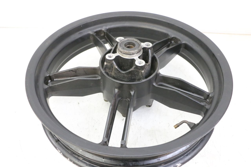 photo de LLANTA TRASERA YAMAHA TZR 50 (2008 - 2016) - Detalles de los puntos de fijación