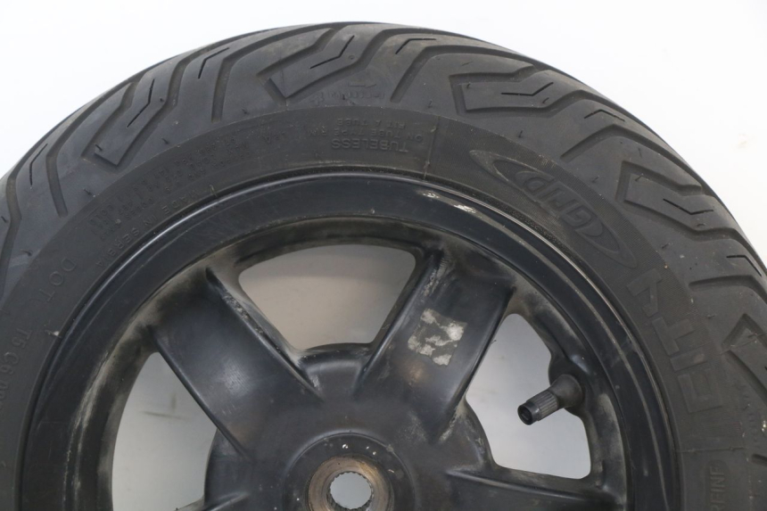 photo de LLANTA TRASERA PIAGGIO ZIP 4T 50 (2018 - 2020) - Detalle de la pieza