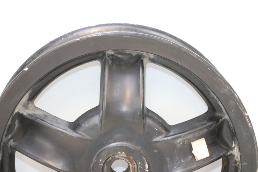 photo de LLANTA TRASERA PIAGGIO ZIP 4T 50 (2018 - 2020) - Detalle de la pieza