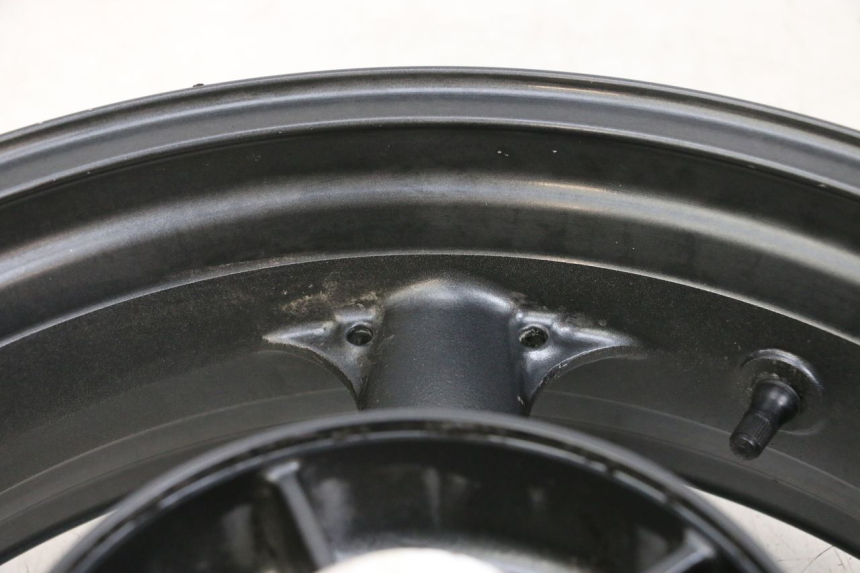 photo de LLANTA TRASERA KAWASAKI ZR 7 750 (1999 - 2004) - Otra perspectiva