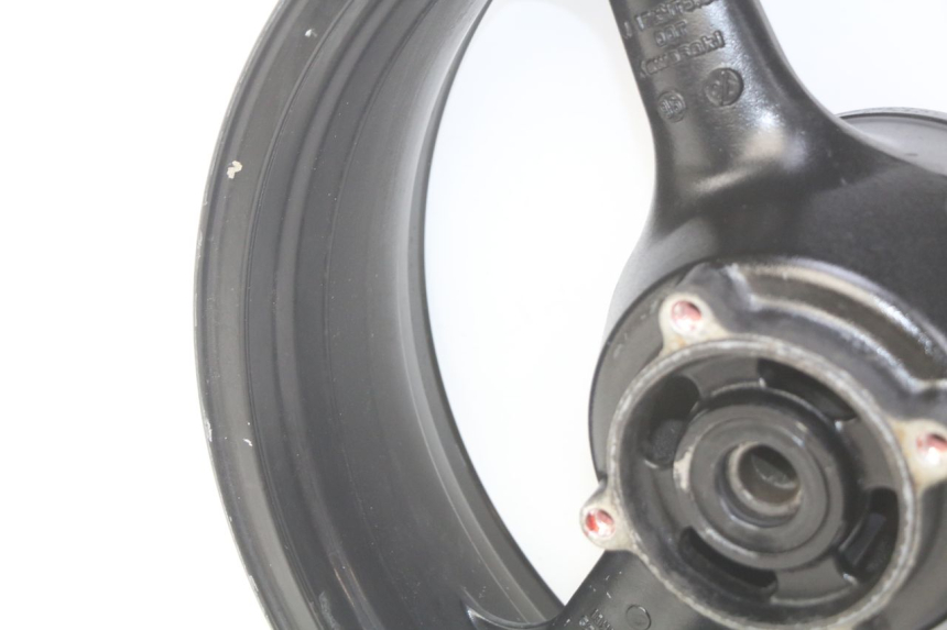 photo de LLANTA TRASERA KAWASAKI ZX-6R ZX6R 600 (1995 - 1997) - Características distintivas