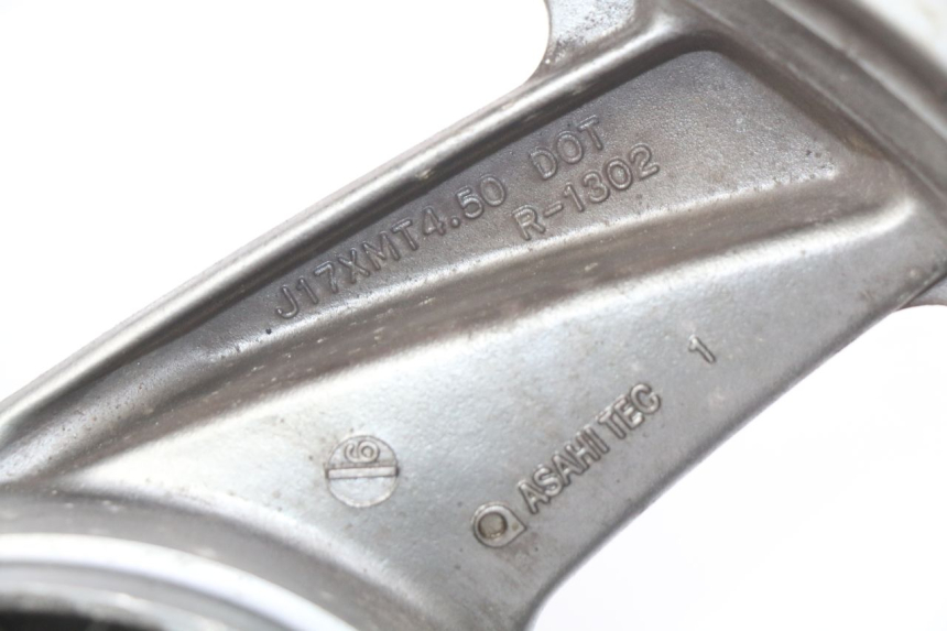 photo de LLANTA TRASERA KAWASAKI ZZR 600 (1995 - 2004) - Zoom estado de uso