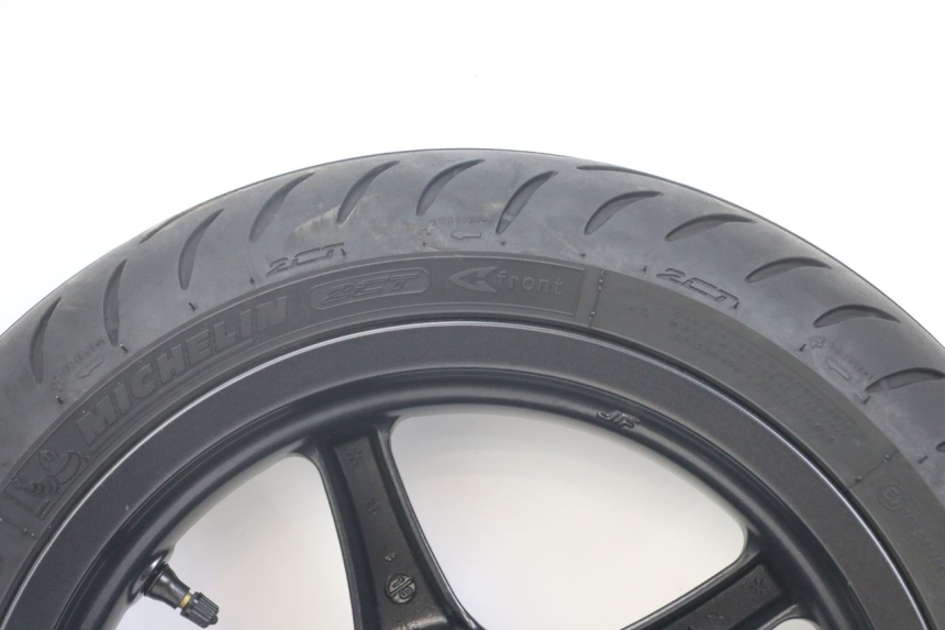 photo de LLANTA DELANTERA YAMAHA AEROX 2T 50 (2013 - 2017) - Zoom sobre los componentes