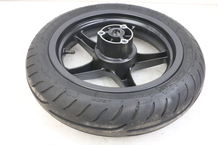 photo de LLANTA DELANTERA YAMAHA AEROX 2T 50 (2013 - 2017) - Detalles de los puntos de fijación