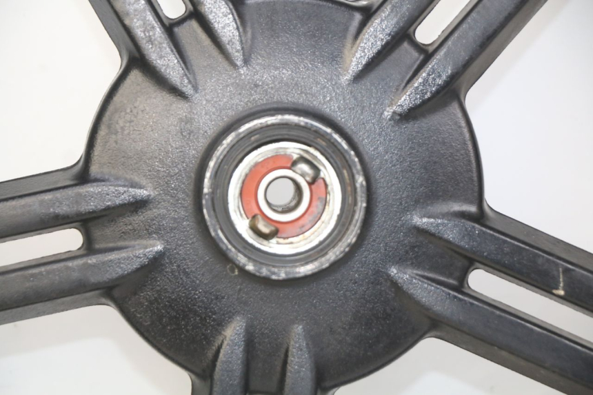 photo de RUEDA DELANTERA KYMCO AGILITY 16+ 4T 50 (2018 - 2023) - Foto de producto adicional