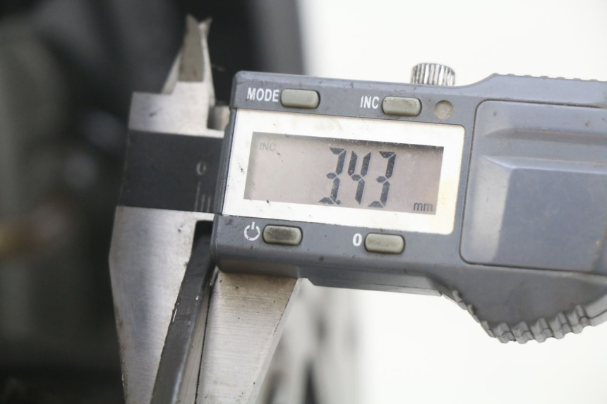 photo de LLANTA DELANTERA KYMCO AGILITY 4T 50 (2018 - 2022) - Recambio usado revisado