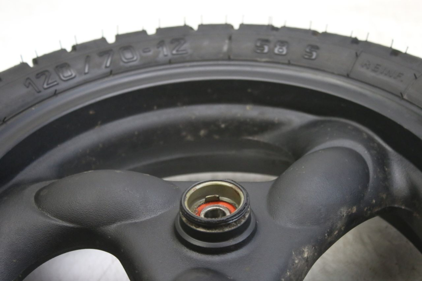 photo de RUEDA DELANTERA KYMCO AGILITY 4T 50 (2005 - 2018) - Zoom sobre los componentes