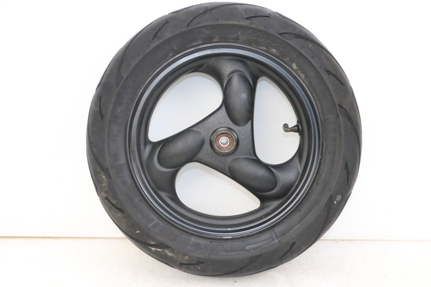 photo de LLANTA DELANTERA KYMCO AGILITY 4T 50 (2018 - 2022) - Vista principal