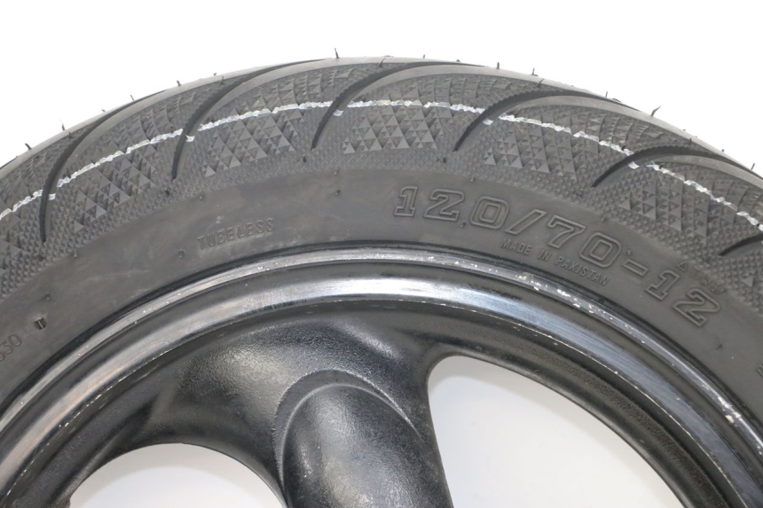 photo de LLANTA DELANTERA KYMCO AGILITY 4T 50 (2018 - 2022) - Primer plano de alta resolución