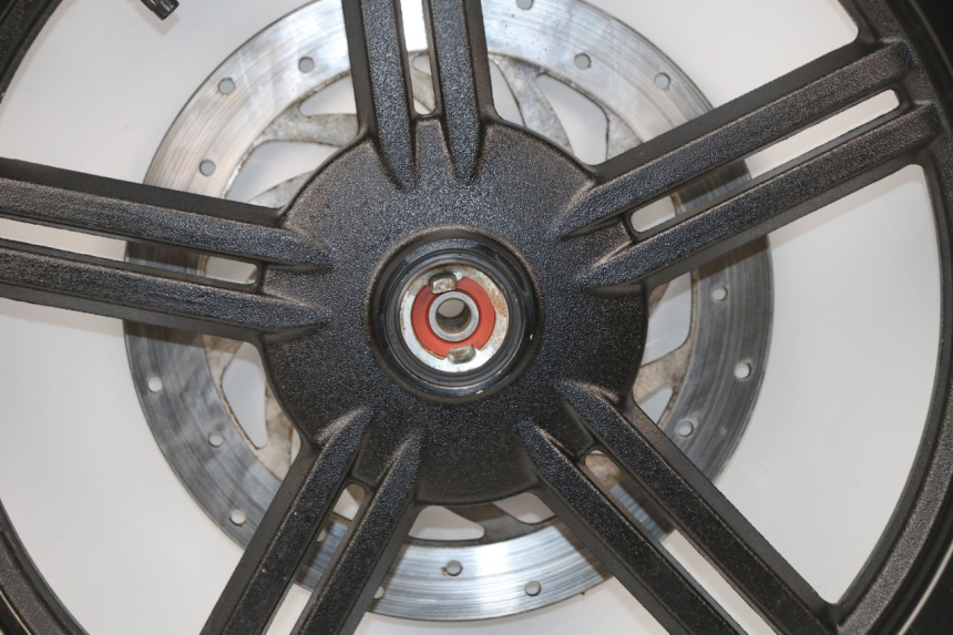 photo de LLANTA DELANTERA  KYMCO AGILITY CITY 16P 125 (2015 - 2021) - Otra vista del artículo