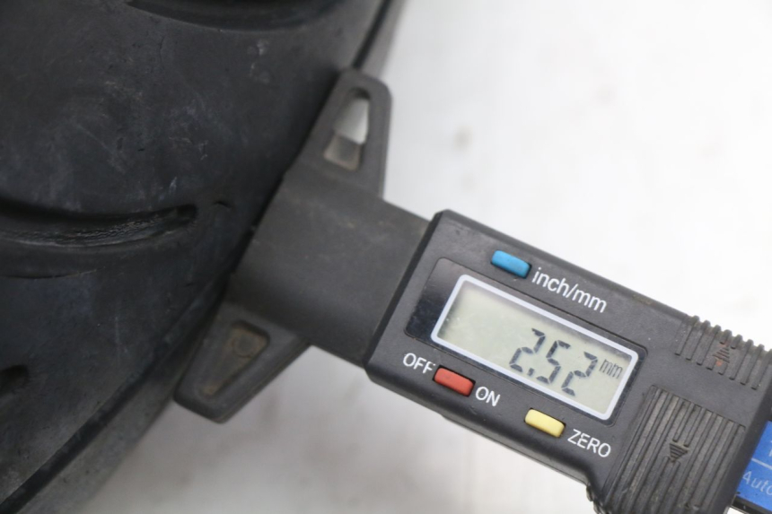 photo de LLANTA DELANTERA  KYMCO AGILITY FR 2T 50 (2012 - 2017) - Otra vista del artículo