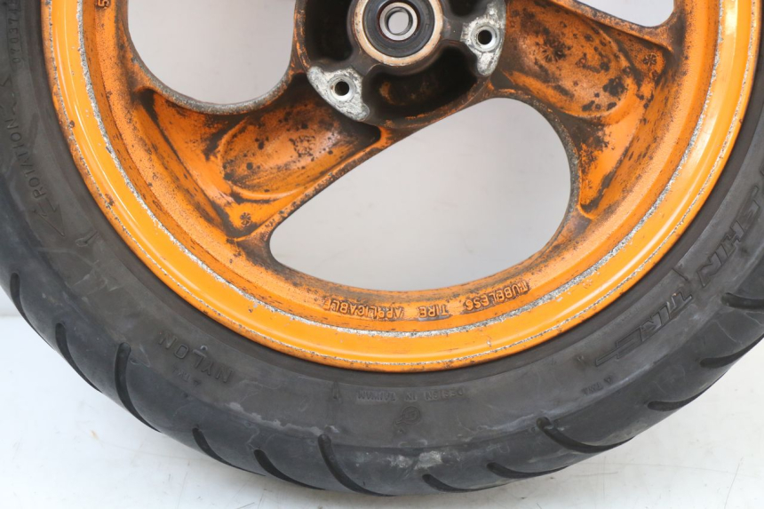 photo de LLANTA DELANTERA  KYMCO AGILITY FR 2T 50 (2012 - 2017) - Detalles de los puntos de fijación