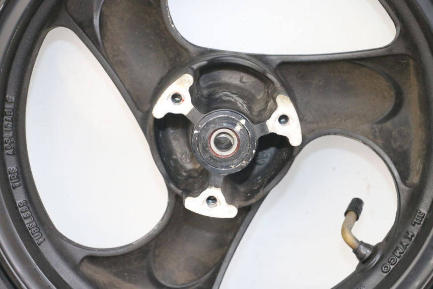 photo de LLANTA DELANTERA  KYMCO AGILITY FR 2T 50 (2012 - 2017) - Marcados y referencias originales