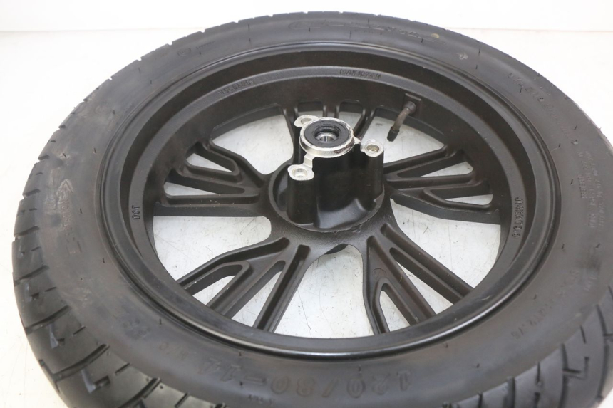 photo de LLANTA DELANTERA NECO ALEXONE 125 (2017 - 2024) - Primer plano técnico