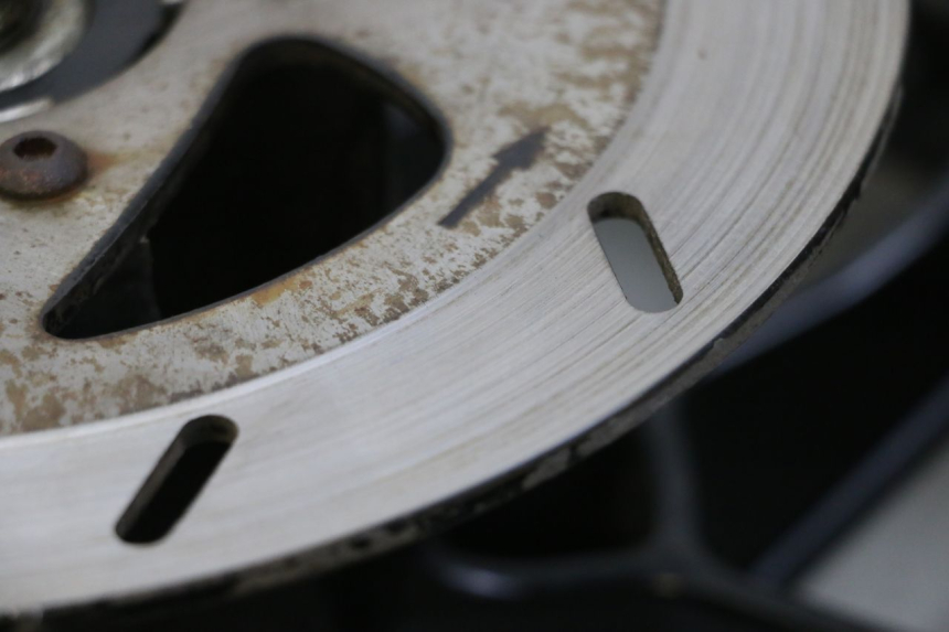 photo de LLANTA DELANTERA  APRILIA SR MOTARD 50 (2012 - 2018) - Otra perspectiva