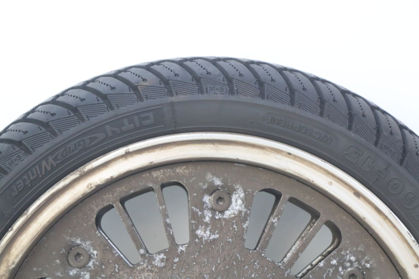 photo de LLANTA DELANTERA ECCITY ARTELEC 670 1 (2013 - 2017) - Estado de la superficie y material