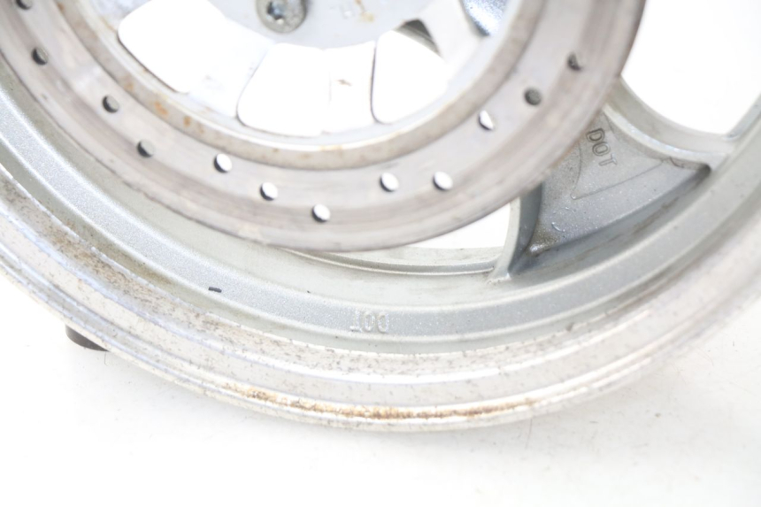 photo de RUEDA DELANTERA JONWAY AZTRAL 125 (2008 - 2017) - Características distintivas