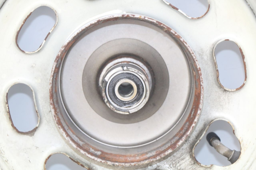 photo de LLANTA DELANTERA TAOTAO BEATBOX 2 50 (2005 - 2017) - Marcados y referencias originales