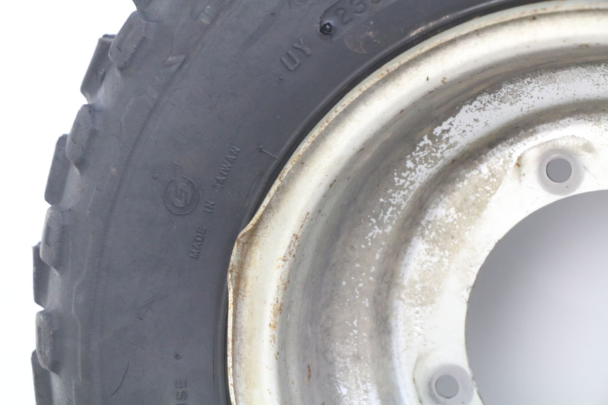 photo de LLANTA DELANTERA YAMAHA BLASTER 200 (2003 - 2007) - Primer plano de alta resolución