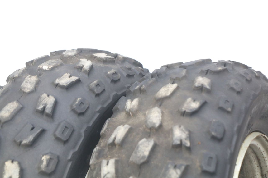 photo de LLANTA DELANTERA YAMAHA BLASTER 200 (2003 - 2007) - Zoom estado de uso