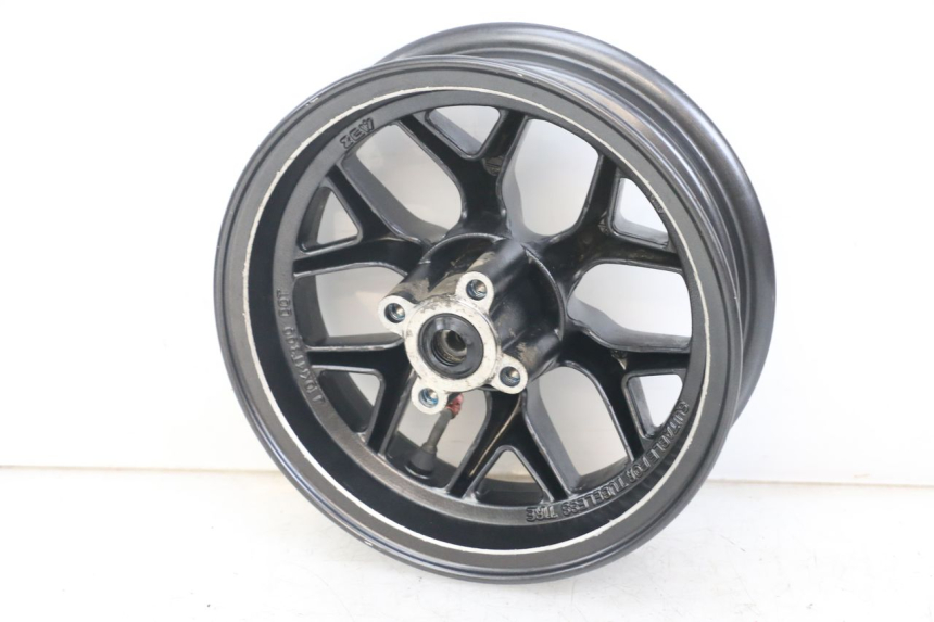 photo de LLANTA DELANTERA MBK BOOSTER SPIRIT 50 (2004 - 2017) - Detalles de los puntos de fijación