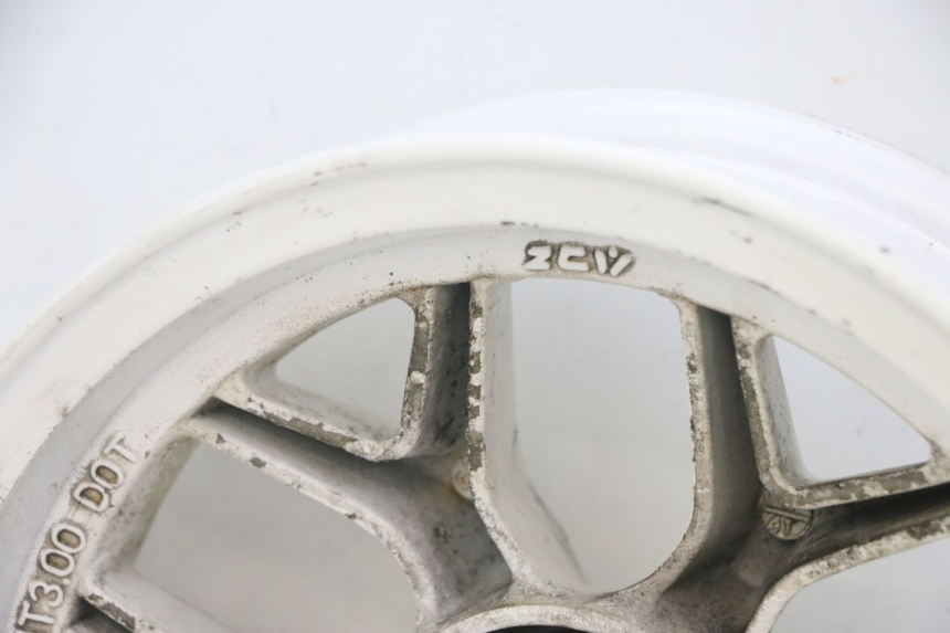 photo de LLANTA DELANTERA  MBK BOOSTER SPIRIT NAKED 50 (2004 - 2017) - Primer plano técnico