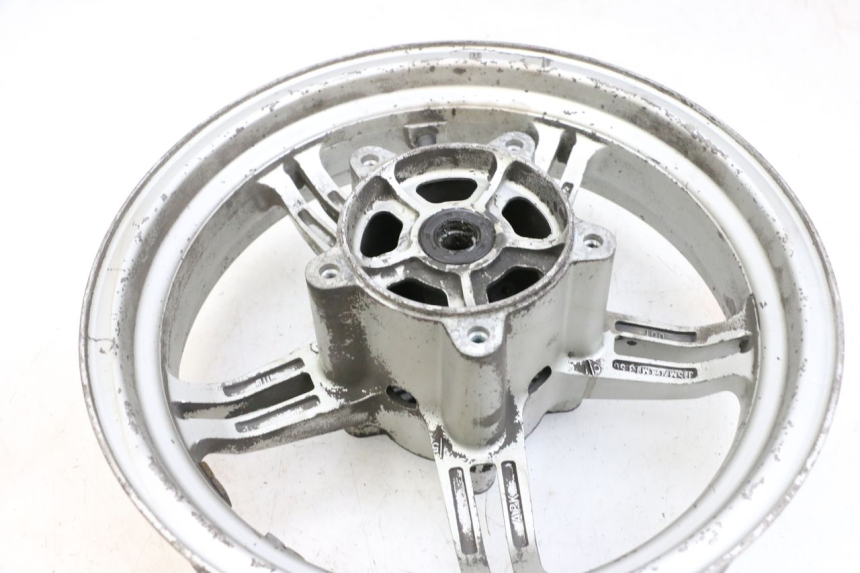 photo de LLANTA DELANTERA  SUZUKI BURGMAN EXECUTIVE ABS 650 (2006 - 2012) - Estado de la superficie y material