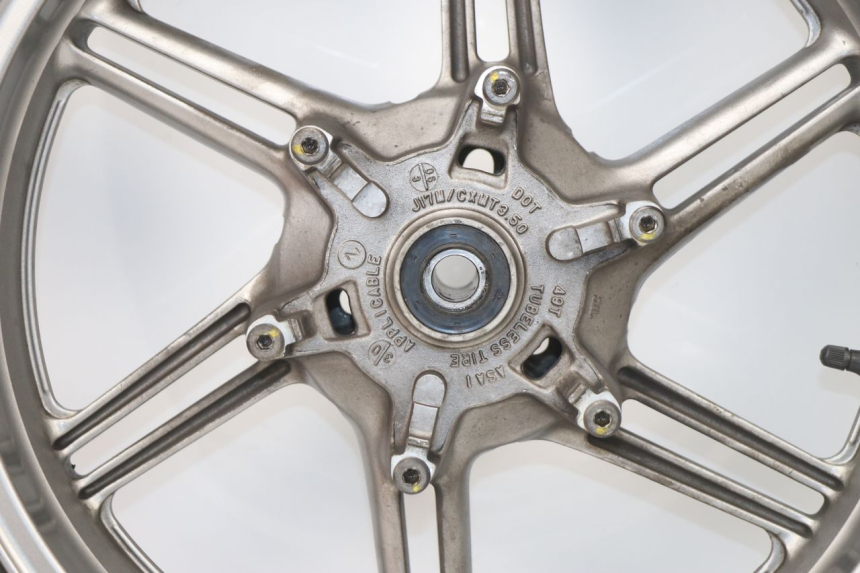 photo de LLANTA DELANTERA HONDA CBF 500 (2004 - 2007) - Otra vista del artículo