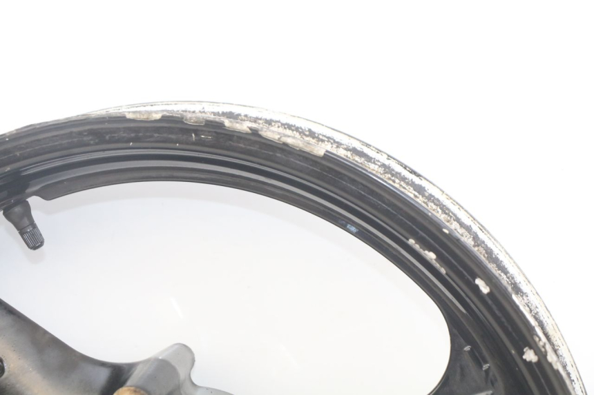 photo de RUEDA DELANTERA HONDA CBR F SC25 1000 (1989 - 1992) - Primer plano de alta resolución