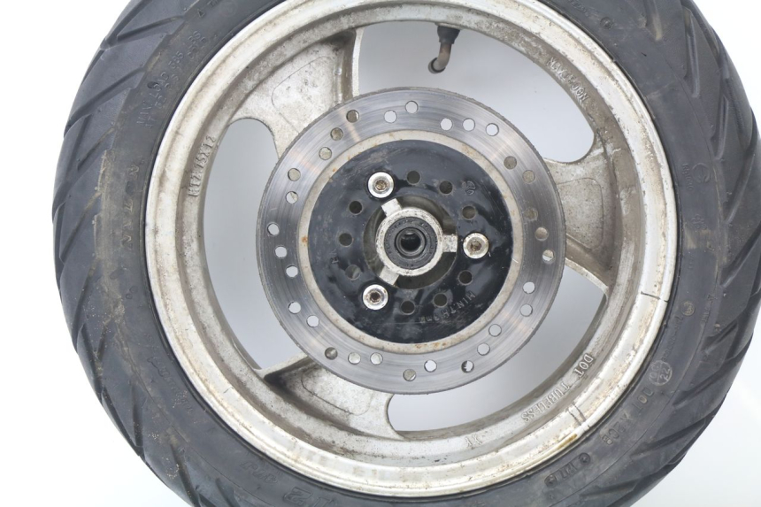 photo de LLANTA DELANTERA  RAZZO CITY 50 (2009 - 2014) - Detalles de los puntos de fijación