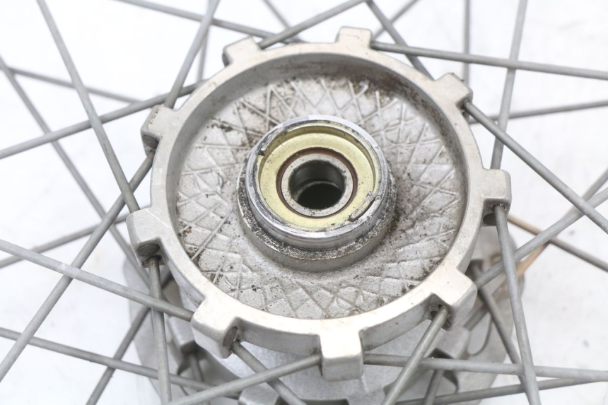 photo de LLANTA DELANTERA  SHERCO CITY CORP 125 (2003 - 2007) - Detalles de los puntos de fijación