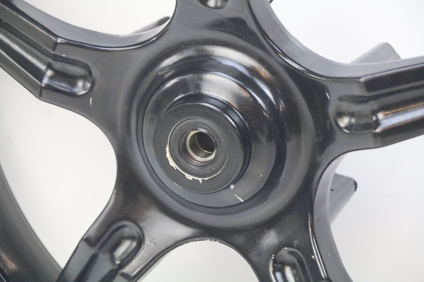 photo de LLANTA DELANTERA SYM CITYCOM CITY COM 125 (2009 - 2014) - Características distintivas