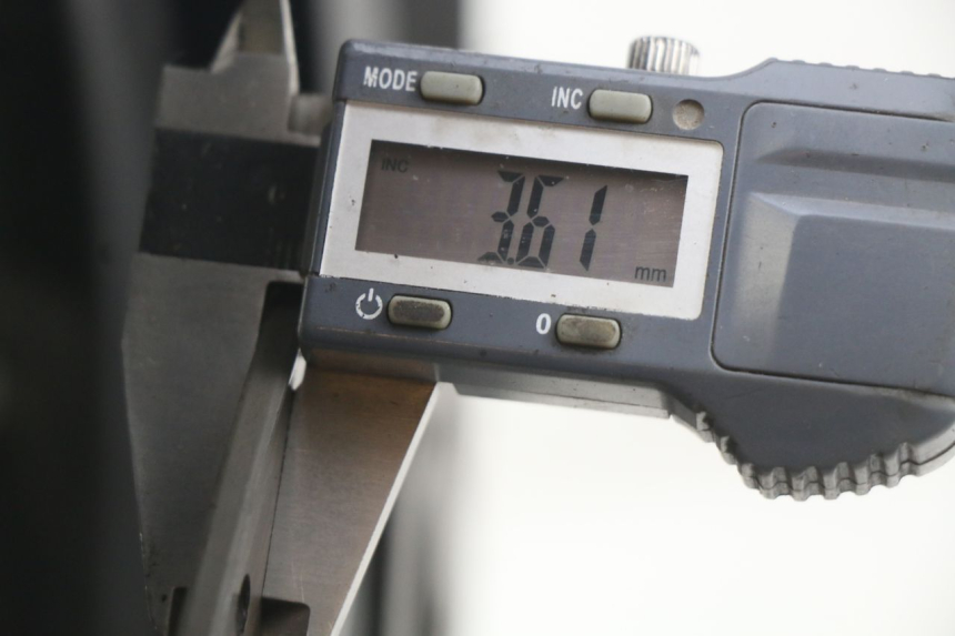 photo de LLANTA DELANTERA PEUGEOT CITYSTAR 2T 50 (2018 - 2021) - Detalle de la pieza